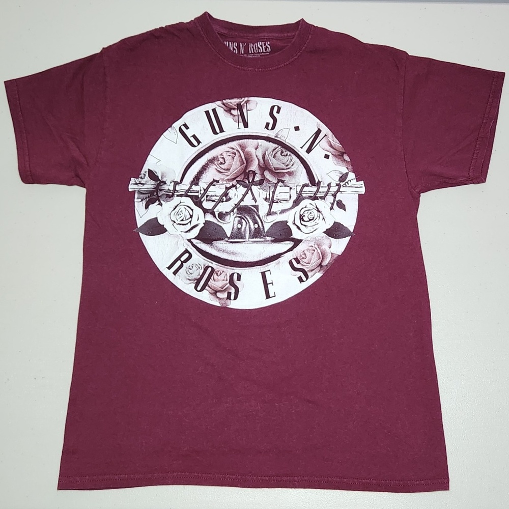 Guns N' Roses Vintage Graphic T-Shirt - Maroon - Size Medium (NEVER WORN!)